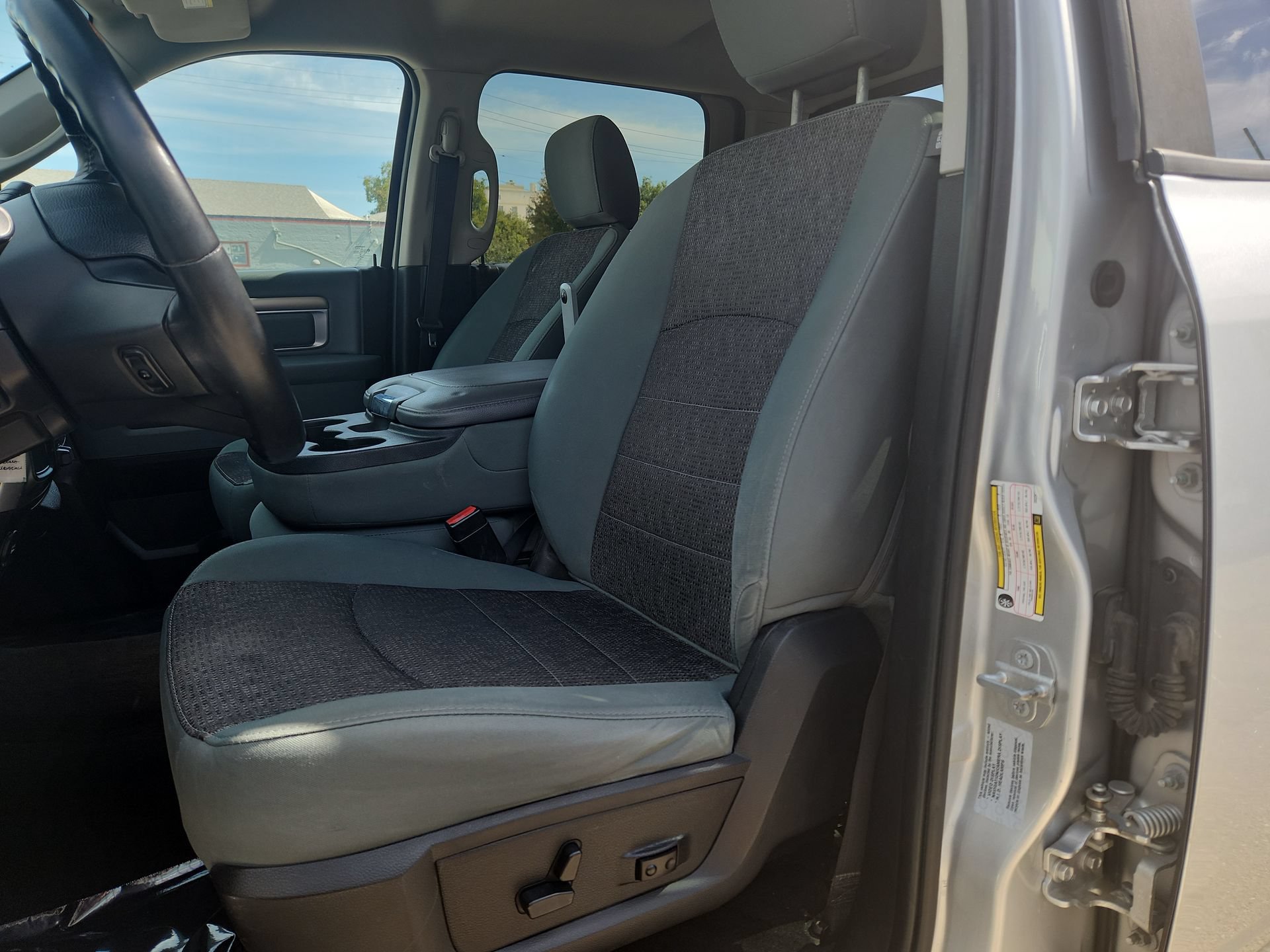 Certified 2016 RAM 2500 Outdoorsman AWD/4WD image 13