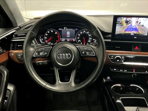 Used 2023 Audi A4 2.0T Premium w/ Convenience Package image 8
