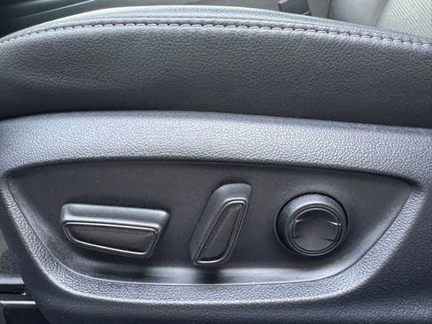 Used 2024 Toyota Camry XSE w/ Navigation Package image 14