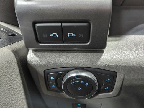 Used 2019 Ford F350 XLT w/ XLT Premium Package image 36
