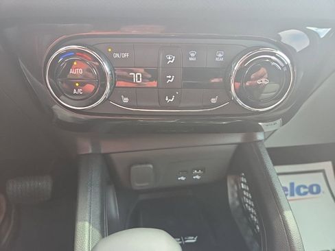 Used 2026 Chevrolet TrailBlazer RS w/ Convenience Package FWD image 25