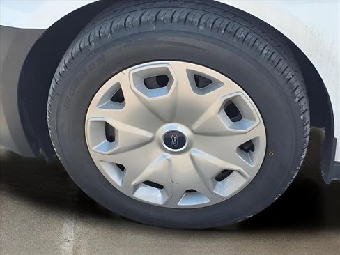 Used 2017 Ford Transit Connect XL image 15