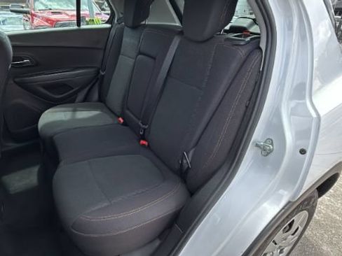 Used 2017 Chevrolet Trax LS w/ LPO, Cargo Package FWD image 25