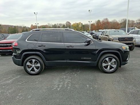 Certified 2019 Jeep Cherokee Limited image 8