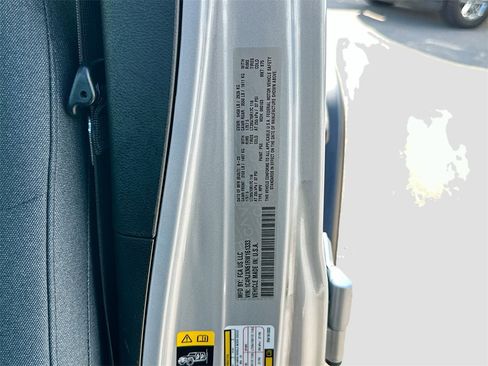 Used 2024 Jeep Wrangler Unlimited image 28