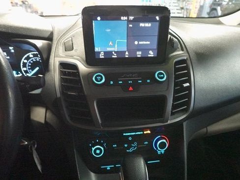 Used 2019 Ford Transit Connect XL image 16