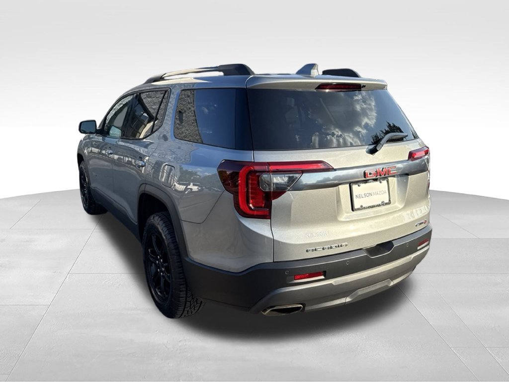 Used 2023 GMC Acadia AT4 w/ Technology Package AWD/4WD image 5
