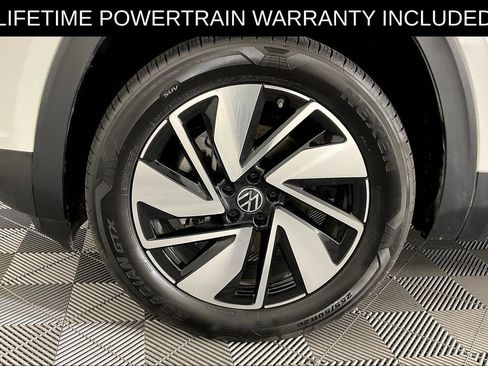 Used 2025 Volkswagen Atlas SE AWD/4WD image 11
