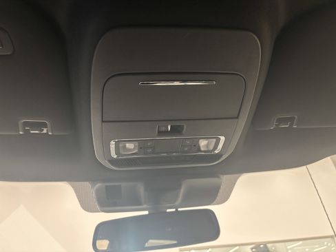 Certified 2023 Ford F150 Platinum w/ Equipment Group 701A High image 18