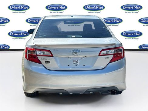 Used 2013 Toyota Camry SE FWD image 6