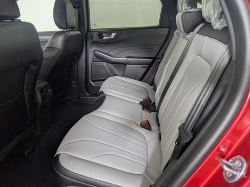 New 2025 Ford Escape SE w/ PHEV Premium Package image 6