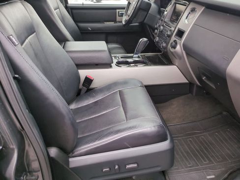 Used 2015 Ford Expedition EL Limited w/ Equipment Group 301A image 25