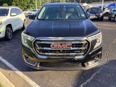 Used 2022 GMC Terrain AT4 w/ Infotainment Package II AWD/4WD image 1
