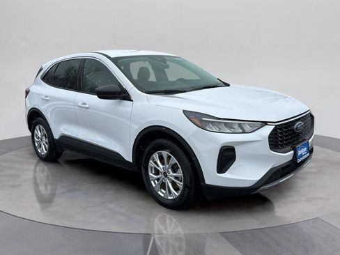 Used 2023 Ford Escape Active w/ Tech Pack #1 image 9