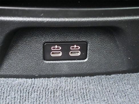 Used 2023 BMW X3 sDrive30i w/ Premium Package image 21