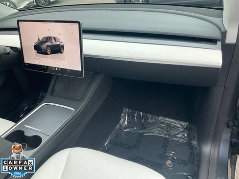 Used 2023 Tesla Model Y Long Range AWD/4WD image 67