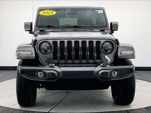 Used 2021 Jeep Wrangler Unlimited Sahara image 3
