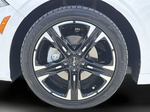 Used 2023 Kia K5 GT-Line w/ GT-Line Premium Package FWD image 28