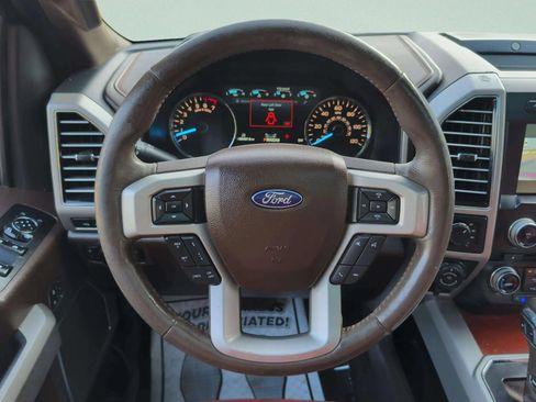 Used 2018 Ford F150 King Ranch w/ Equipment Group 601A Luxury AWD/4WD image 24