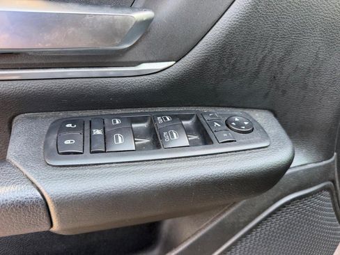 Used 2020 RAM 1500 Big Horn AWD/4WD image 17