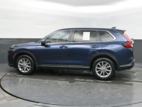 Used 2025 Honda CR-V EX image 7