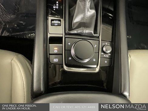 Used 2025 MAZDA MAZDA3 s image 38