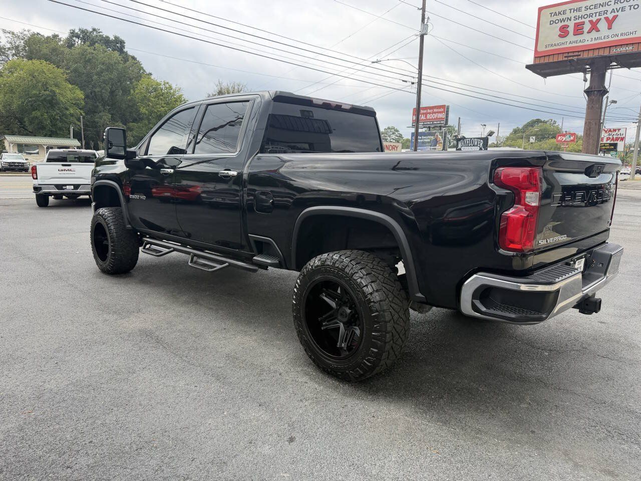Used 2023 Chevrolet Silverado 2500 LTZ AWD/4WD image 12