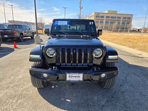 Used 2021 Jeep Gladiator Overland image 8