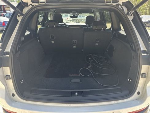 Used 2022 Jeep Grand Cherokee Trailhawk w/ Advanced Protech Group II image 19