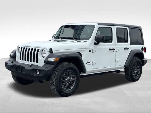 Used 2024 Jeep Wrangler Sport S image 3