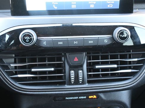 Used 2025 Ford Escape Active FWD image 13