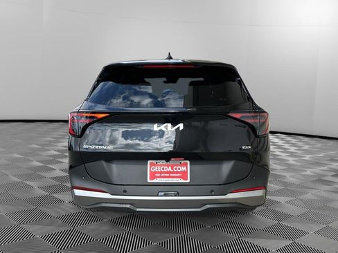 New 2026 Kia Sportage LX image 5