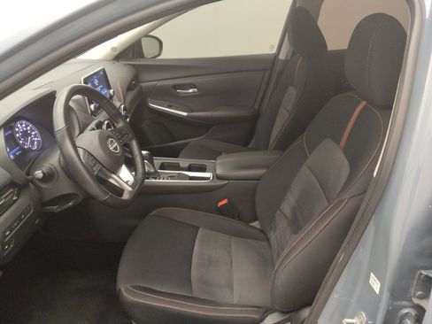 Used 2024 Nissan Sentra SR FWD image 17