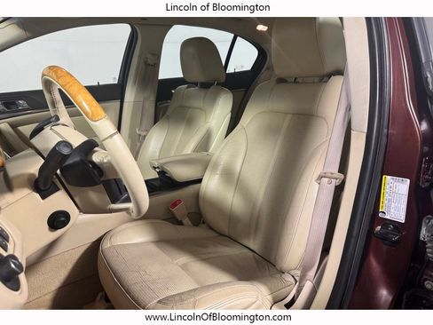 Used 2010 Lincoln MKS FWD image 14