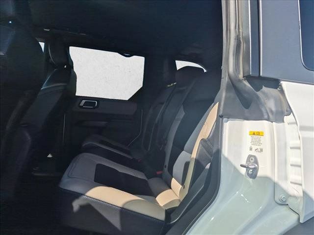 Used 2024 Ford Bronco Wildtrak AWD/4WD image 18