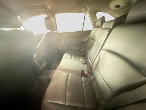 Used 2018 Subaru Outback 2.5i Limited image 25
