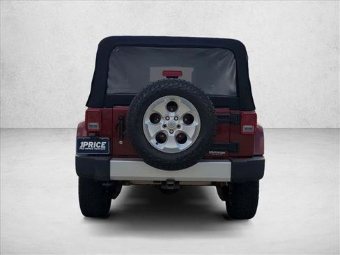 Used 2010 Jeep Wrangler Unlimited Sahara w/ Trailer Tow Group image 7