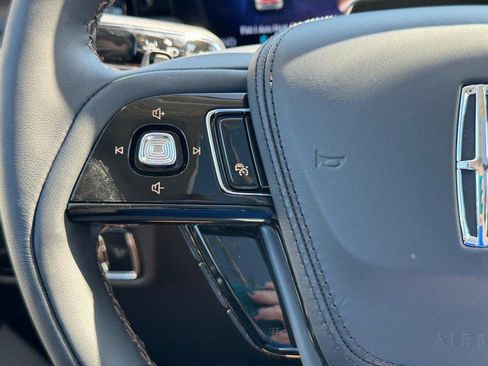 New 2025 Lincoln Aviator Reserve w/ Equipment Group 201A AWD/4WD image 21