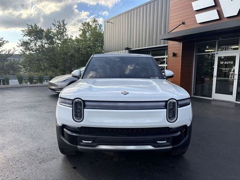 Used 2026 Rivian R1S Adventure AWD/4WD image 4