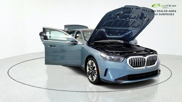 Used 2026 BMW i5 eDrive40 AWD/4WD image 11