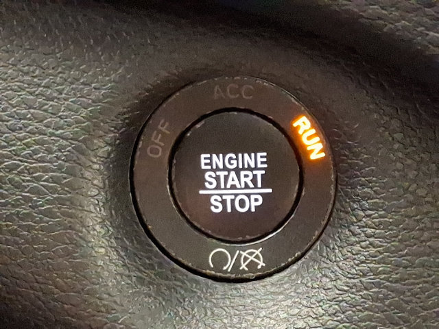 Used 2020 Jeep Cherokee Limited AWD/4WD image 23