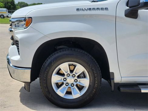 Used 2024 Chevrolet Silverado 1500 LT w/ Protection Package image 9