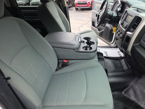 Used 2016 RAM 2500 SLT AWD/4WD image 23