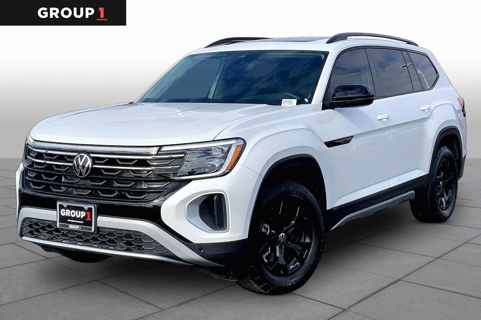 Used 2026 Volkswagen Atlas Peak Edition AWD/4WD image 1