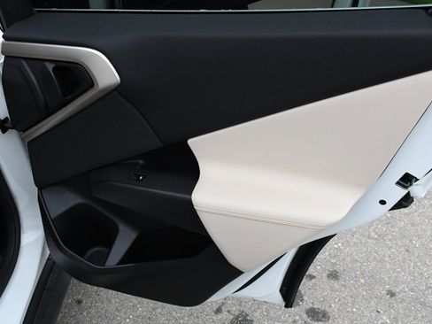 Used 2025 BMW X3 xDrive30i w/ Convenience Package image 21