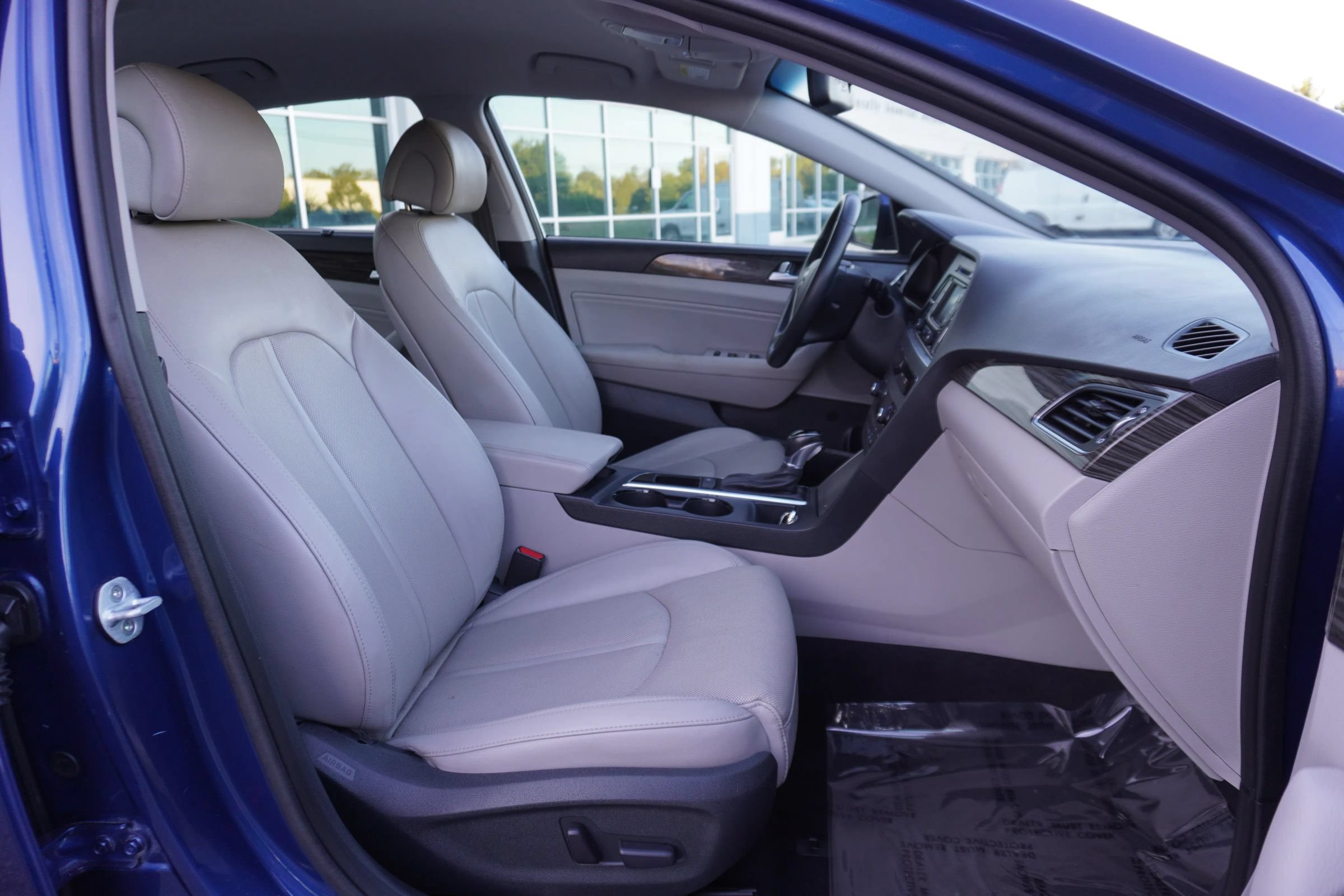 Used 2015 Hyundai Sonata Limited FWD image 12