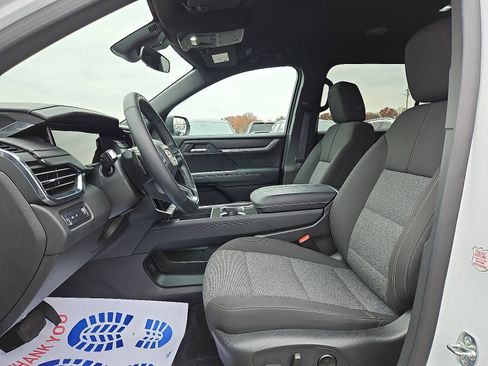 Certified 2025 GMC Acadia Elevation image 13