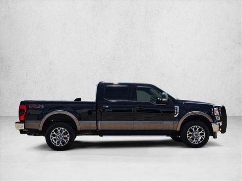 Used 2020 Ford F250 Lariat w/ Lariat Ultimate Package AWD/4WD image 4