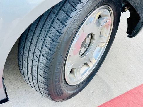 Used 2006 Chrysler 300 Touring RWD image 22