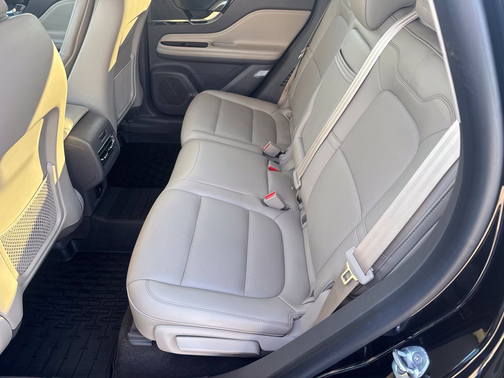 Used 2022 Lincoln Corsair AWD w/ Equipment Group 101A image 12